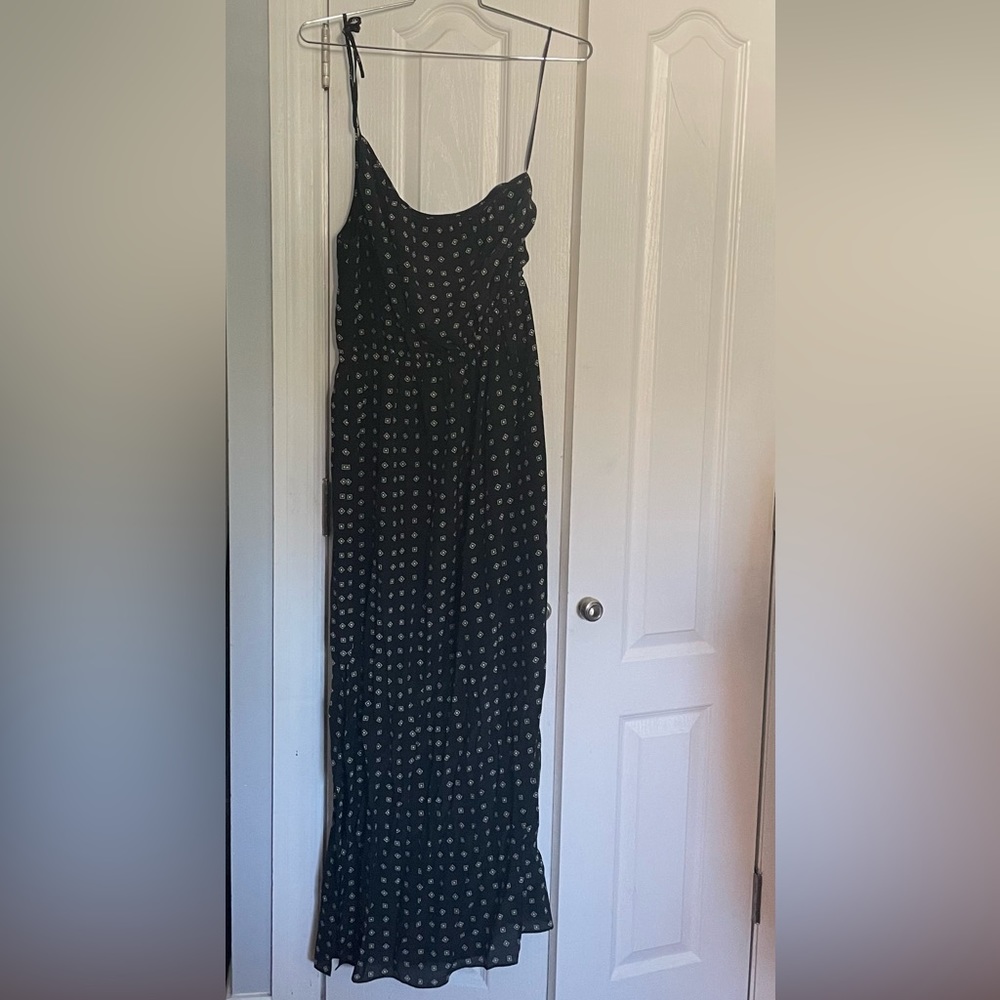NWT Madewell Sz 10 100% silk one shoulder black w/white design maxi dress